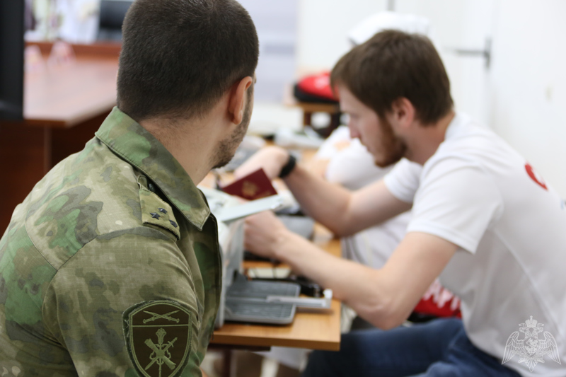 В Управлении Росгвардии по Чеченской Республике состоялась акция по сдаче крови (ФОТО, ВИДЕО)