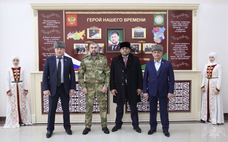 Начальник Управления Росгвардии по Чеченской Республике принял участие в открытии образовательных учреждений в одном из селений региона