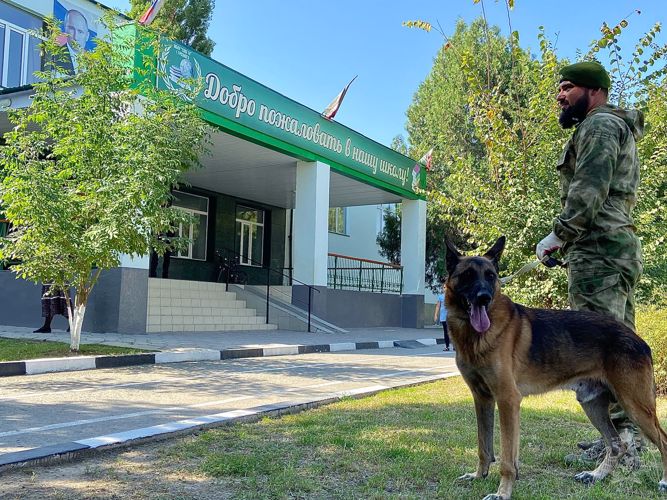 Росгвардия проверила безопасность избирательных участков Чеченской Республики.