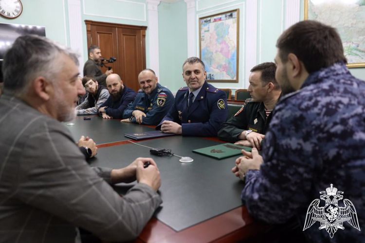 В Чеченской Республике психолог Росгвардии награждена юбилейной медалью ФСИН России