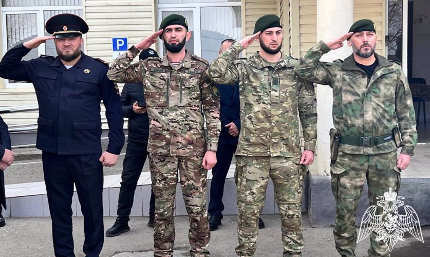 Мемориальные доски сотрудникам ОМОН установлены в Чеченской Республике