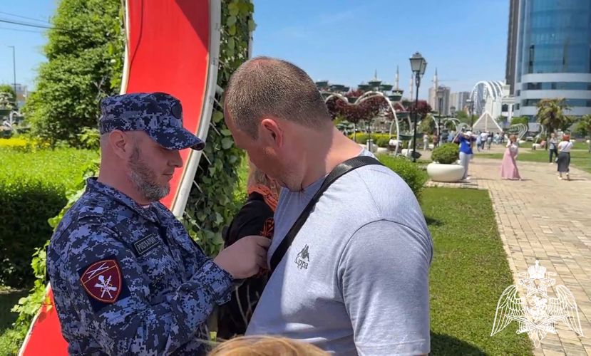 В Чеченской Республике  росгвардейцы присоединились к Всероссийской акции «Георгиевская ленточка»