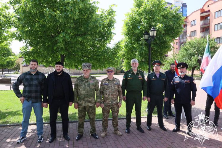 Управление Росгвардии по Чеченской Республике присоединилось к всероссийской патриотической акции ко Дню Победы
