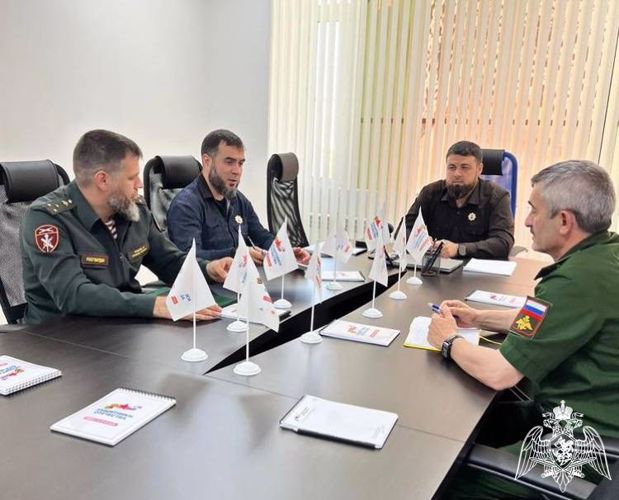 Представитель Управления Росгвардии по Чеченской Республике встретился с руководством филиала фонда «Защитники Отечества»