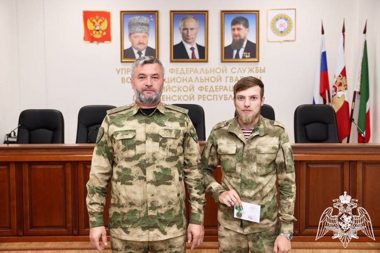 В Грозном наградили представителей тыловых подразделений Управления Росгвардии.