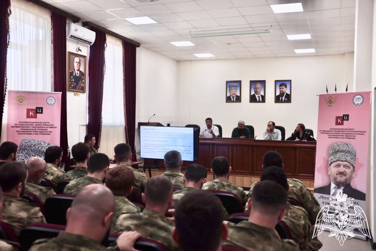 В Управлении Росгвардии по Чеченской Республике обсудили вопросы противодействия терроризму и экстремизму