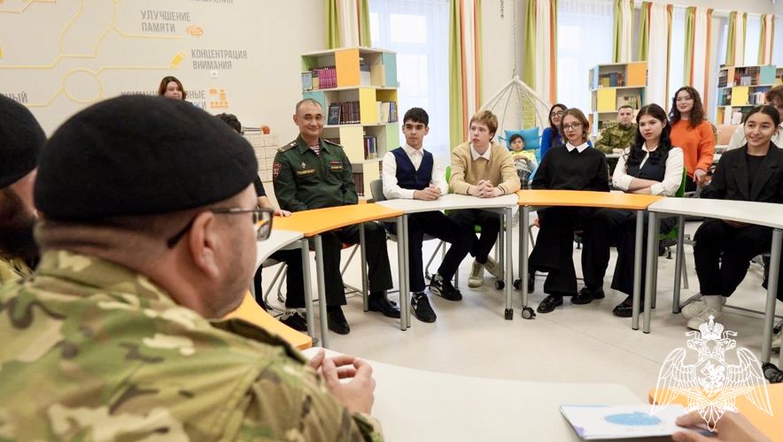 Росгвардейцы из Чеченской Республики приняли участие в акции «Ваша безопасность - наша работа» 
