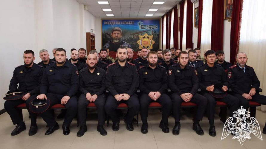 В Управлении Росгвардии по Чеченской Республике состоялось награждение участковых уполномоченных полиции