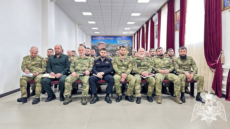 Росгвардейцы Чеченской Республики приняли участие в тематическом круглом столе