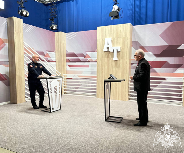 Офицер Росгвардии стал гостем программы на региональном телеканале в Грозном