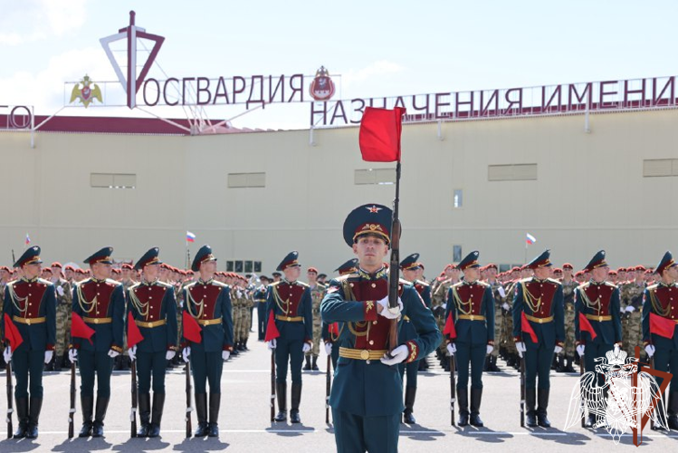 Директор Росгвардии генерал армии Виктор Золотов принял участие в посвященных 100-летию дивизии имени Ф.Э. Дзержинского торжественных мероприятиях