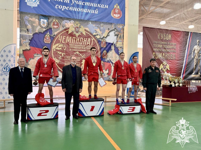 Росгвардеец из Чеченской Республики стал серебряным призером ведомственного чемпионата по самбо