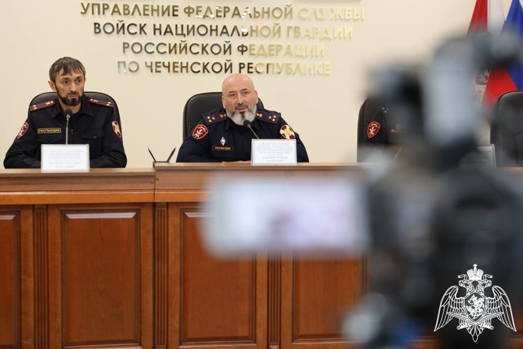 В Грозном состоялась пресс-конференция начальника ЦЛРР Росгвардии