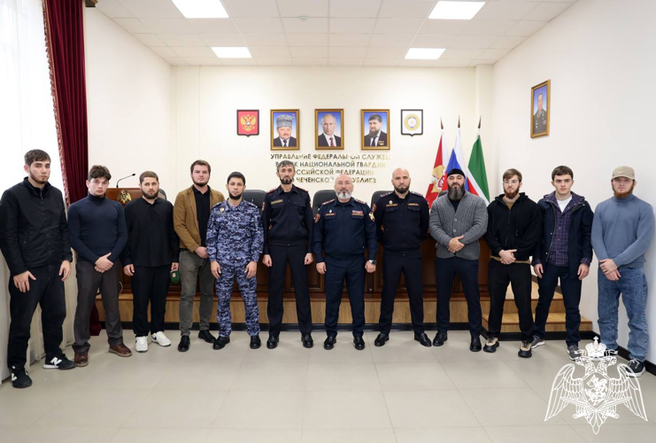 В Грозном состоялась пресс-конференция начальника ЦЛРР Росгвардии