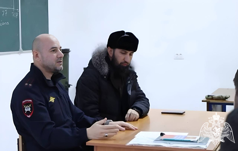 Профилактическое занятие с росгвардейцами прошло в Чеченской Республике