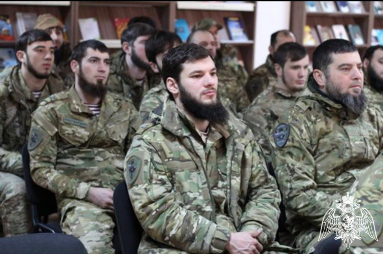 В Чеченской Республике росгвардейцы провели патриотические мероприятия ко Дню защитника Отечества