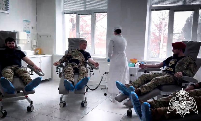 В Чеченской Республике росгвардейцы приняли участие в акции «От сердца к сердцу» 