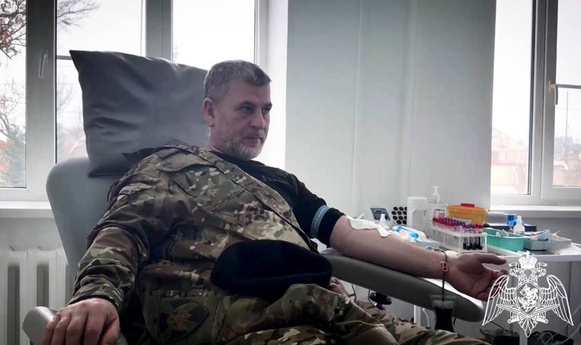 В Чеченской Республике росгвардейцы приняли участие в акции «От сердца к сердцу» 