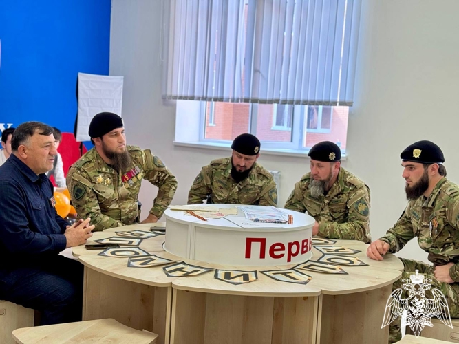 Росгвардейцы в Чеченской Республике приняли участие во Всероссийской акции «Поколения помнят»