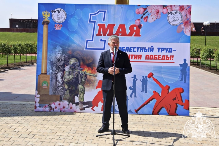 Росгвардия обеспечила безопасность и правопорядок на первомайском митинге в Грозном