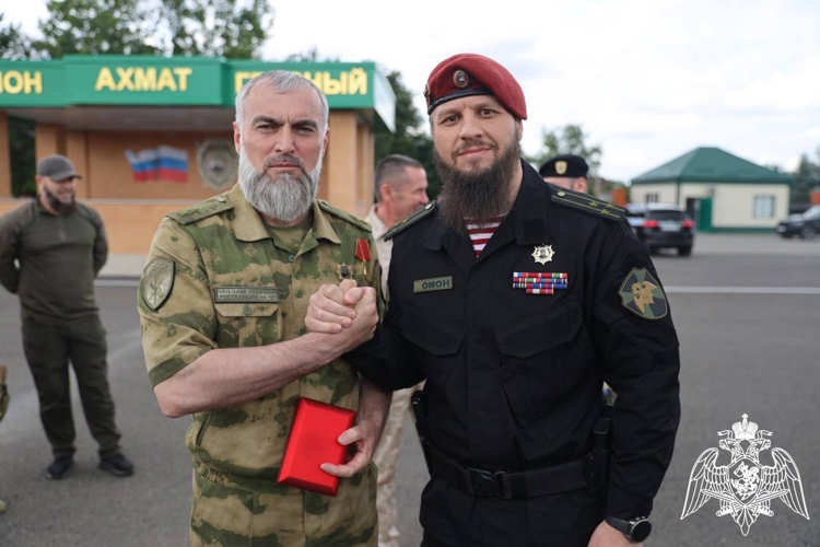 Командующий Северо-Кавказским округом Росгвардии прибыл с рабочим визитом в Чеченскую Республику