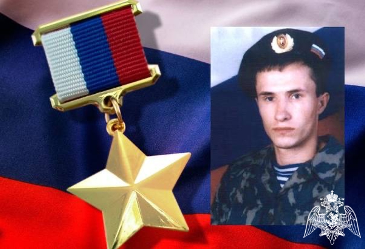 В Чеченской Республике росгвардейцы почтили память Героя России  Михаила Дангириева  