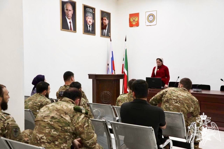 В Грозном росгвардейцы обсудили вопросы противодействия коррупции