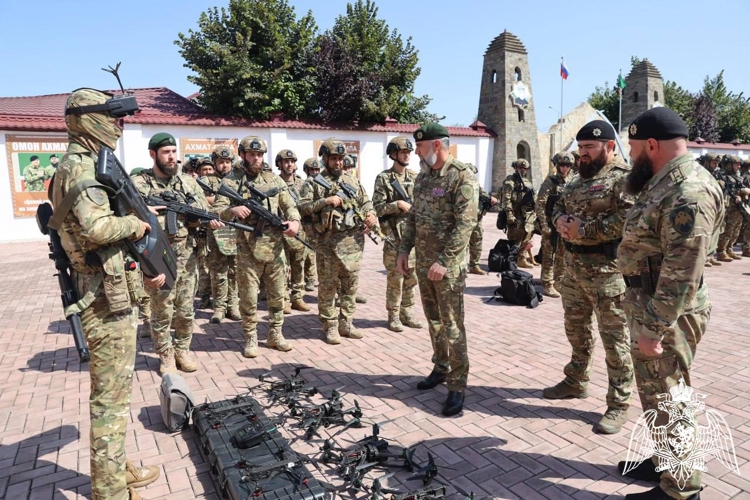 Начальник Управления Росгвардии по Чеченской Республике провел смотр готовности сводного подразделения Росгвардии