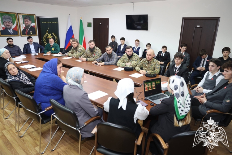 В Грозном росгвардейцы приняли участие в патриотическом мероприятии 