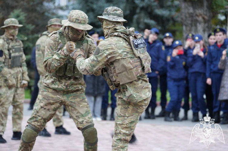ОМОН «АХМАТ-1» посетила делегация пензенского отряда содействия полиции «Тигр»