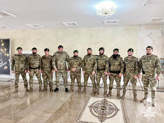 Росгвардейцы посетили выездную художественную выставку  в Аргуне