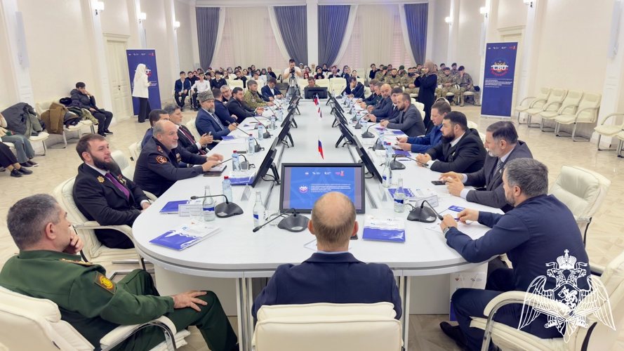 В Грозном представители Росгвардии приняли участие в межрегиональной научной конференции