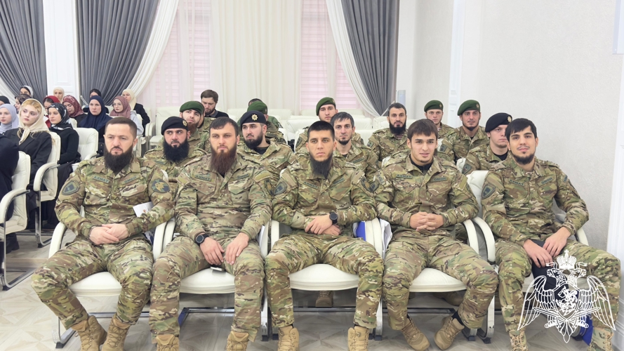 В Грозном представители Росгвардии приняли участие в межрегиональной научной конференции
