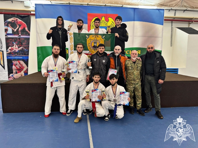 Росгвардейцы из Чеченской Республики стали призерами чемпионата СКО по рукопашному бою