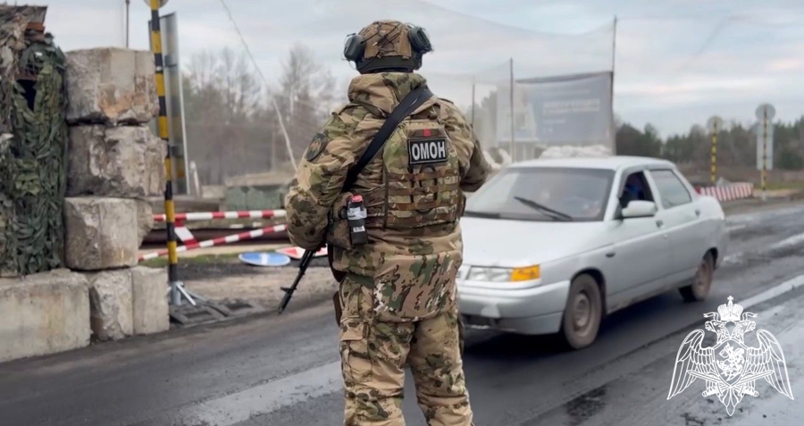 Сотрудники ОМОН «АХМАТ-1» самоотверженно несут службу в зоне проведения СВО