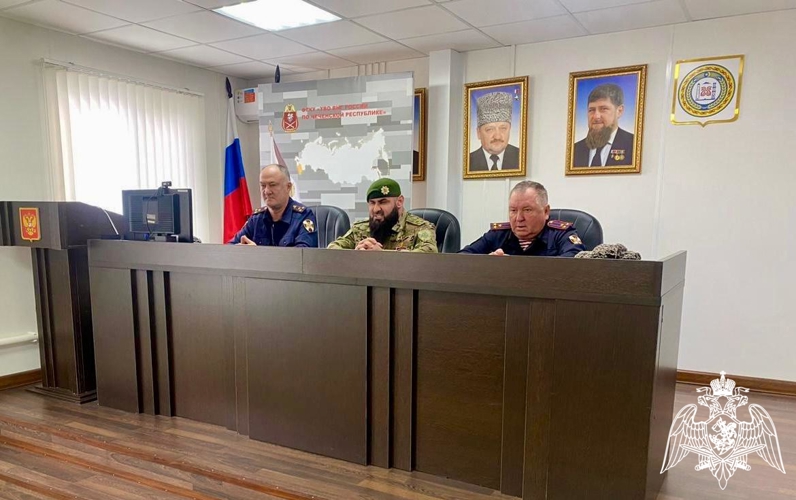 Первый заместитель начальника Управления Росгвардии по Чеченской Республике посетил структурные подразделения тероргана 