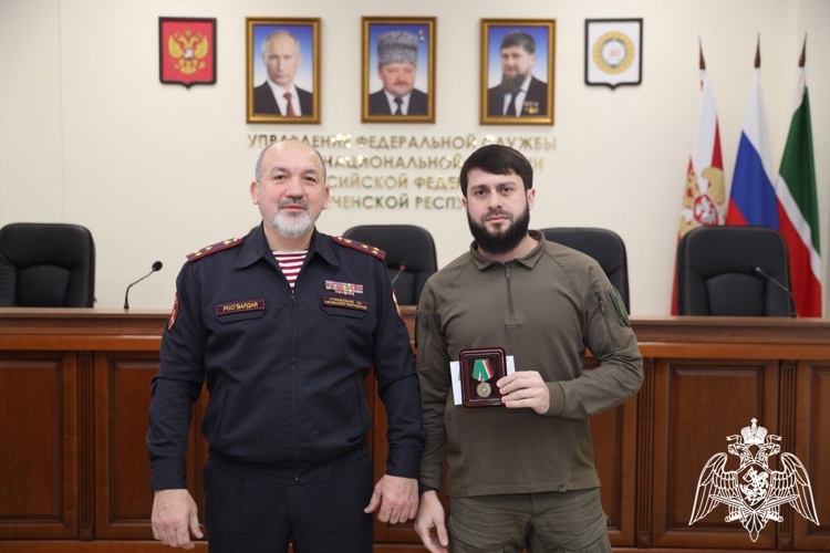 В Грозном отметили 31-ю годовщину со Дня образования подразделений по взаимодействию со СМИ Росгвардии