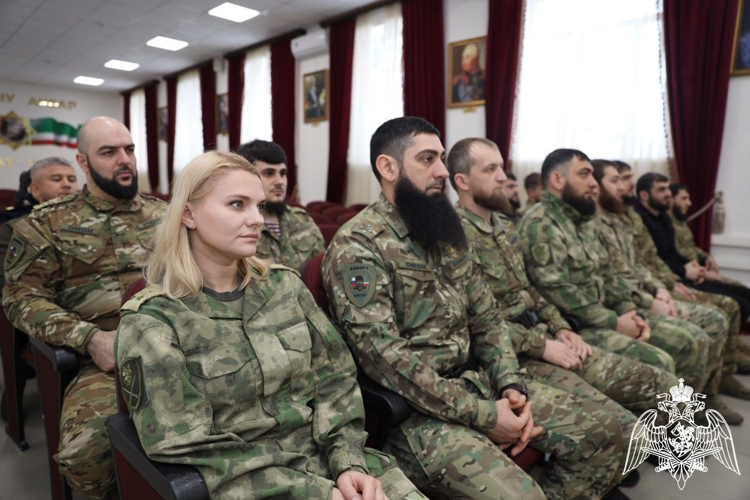 В Грозном отметили 31-ю годовщину со Дня образования подразделений по взаимодействию со СМИ Росгвардии