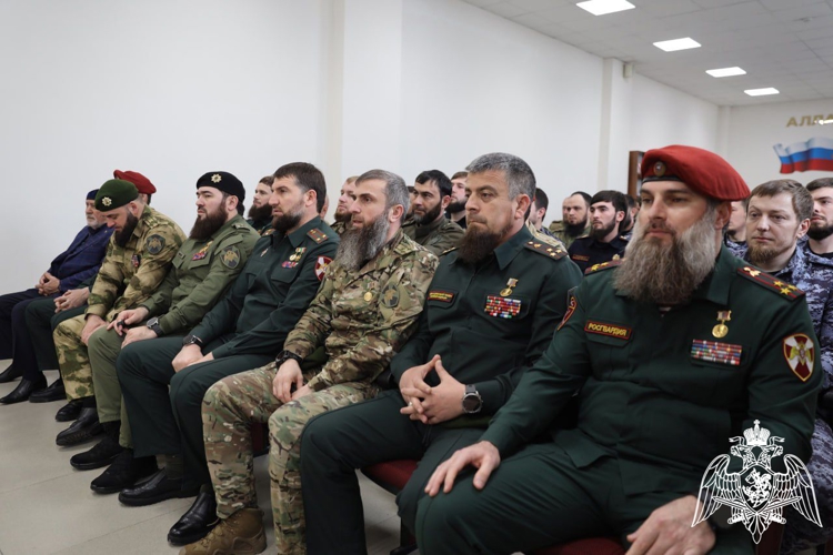 В Управлении Росгвардии по Чеченской Республике отметили День войск национальной гвардии Российской Федерации 