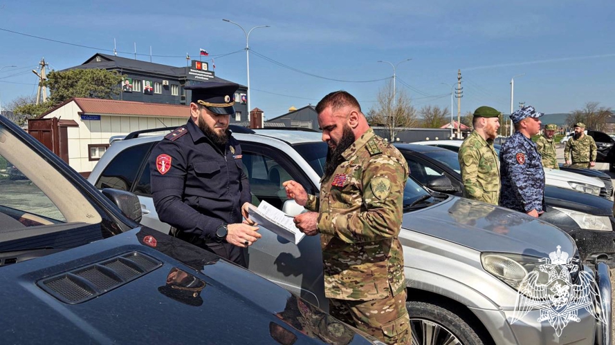 В Управлении Росгвардии по Чеченской Республике прошел смотр личного автотранспорта