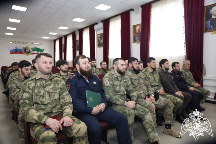 В Управлении Росгвардии по Чеченской Республике прошла лекция общества «Знание»