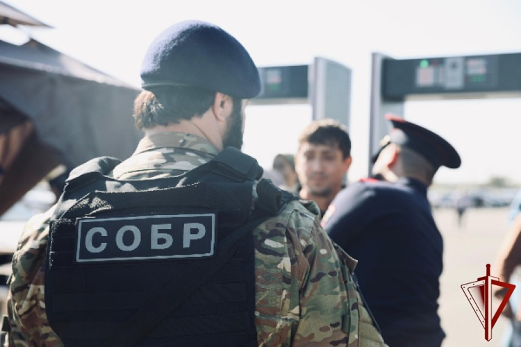 Спецназ Росгвардии обеспечил безопасность визита Министра финансов России в Чеченскую Республику
