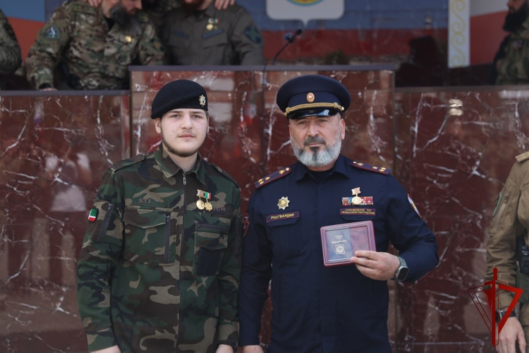 В Чеченской Республике отметили годовщину со дня образования полка «Юг» имени Героя России Ахмата-Хаджи Кадырова