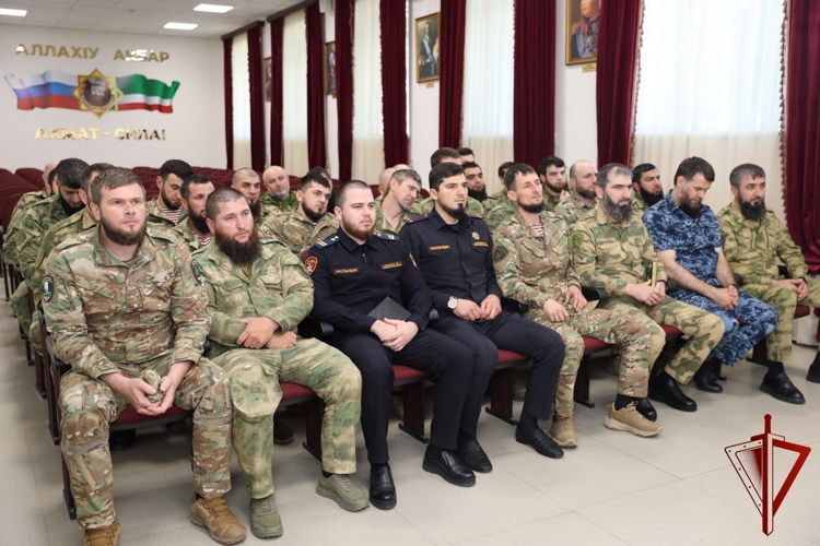 В Управлении Росгвардии по Чеченской Республике состоялась встреча с представителем Росвоенипотеки