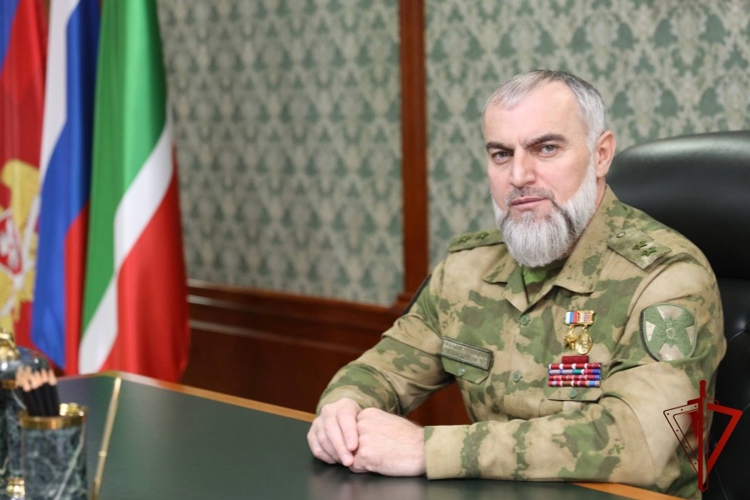 Начальник Управления Росгвардии по Чеченской Республике дал интервью региональному СМИ