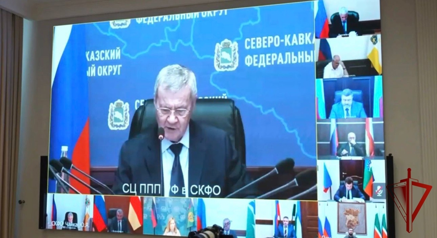Герой России генерал-лейтенант Шарип Делимханов принял участие в заседании Совета при полномочном представителе Президента РФ в СКФО