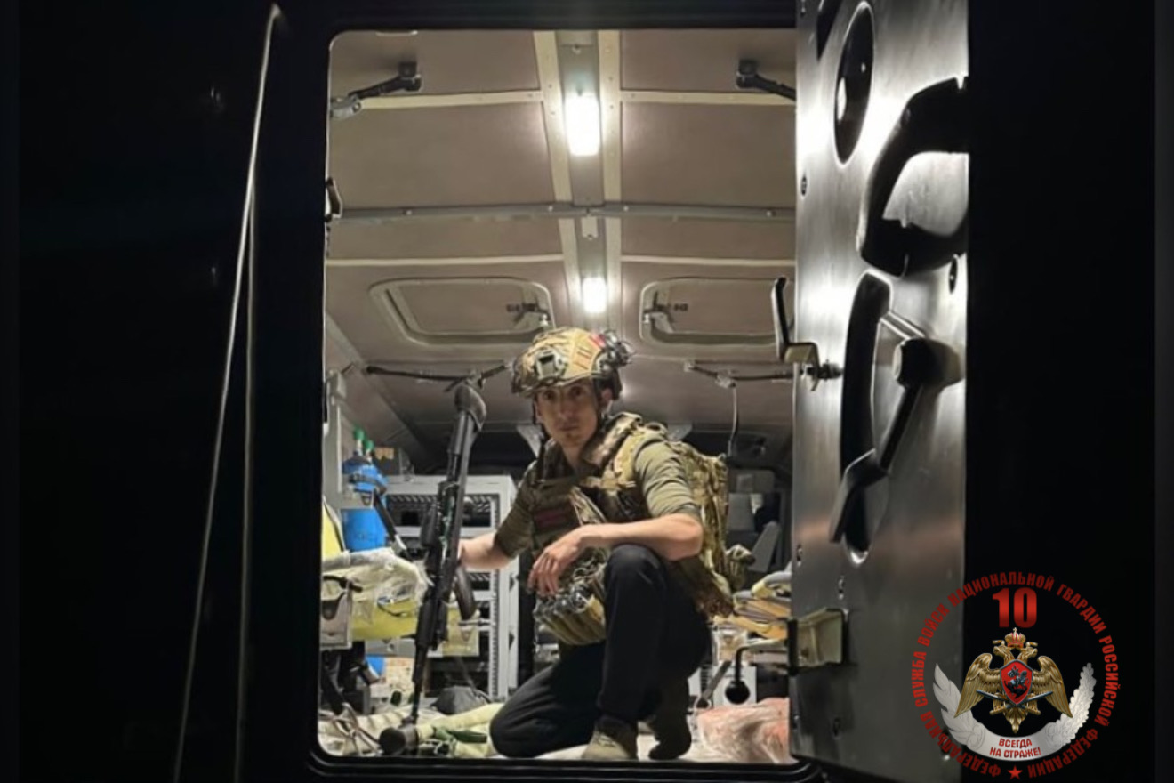 Врач ОМОН «АХМАТ-1»: эвакуация под огнём и спасение семьи в Мариуполе