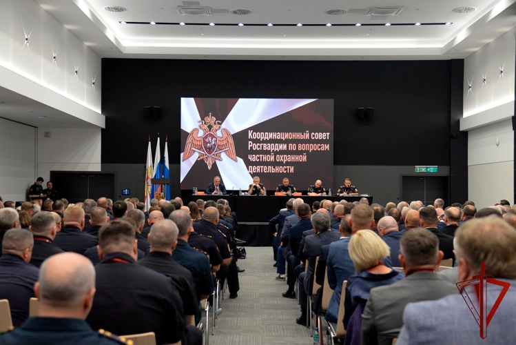 Заместитель начальника Управления Росгвардии по Чеченской Республики стал победителем всероссийских соревнований по дуэльной стрельбе
