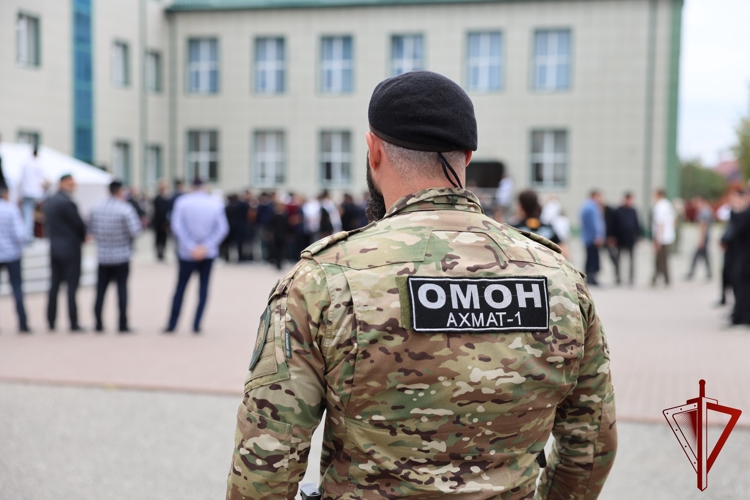 В Чеченской Республике Росгвардейцы обеспечили безопасность и правопорядок в период проведения Единого дня голосования