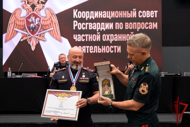 Заместитель начальника Управления Росгвардии по Чеченской Республики стал победителем всероссийских соревнований по дуэльной стрельбе